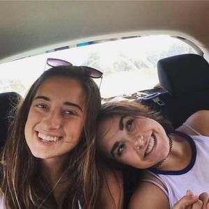 Meet your Posher, Rachel